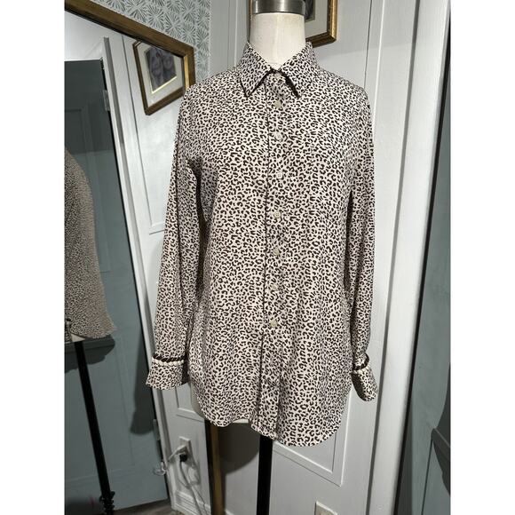 Rochelle Behrens Womens Small The Shirt Button Up Novelty Leopard Animal Print - Picture 1 of 7